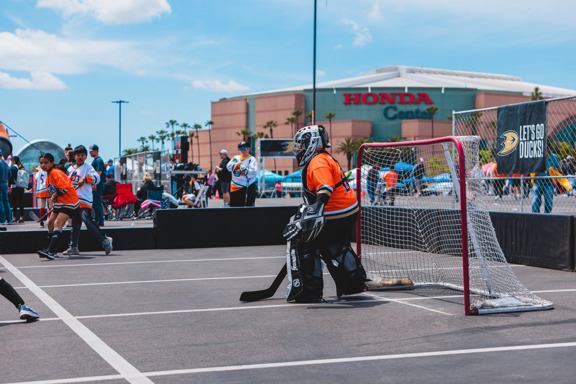 Street hockey goalie gets into position